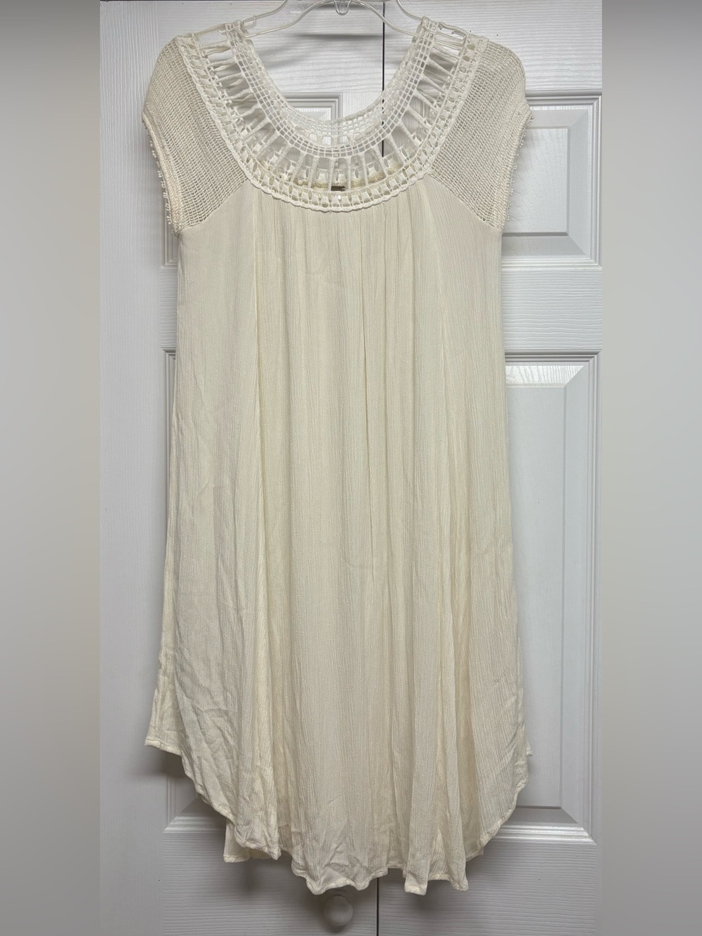 Free People Off White Crochet Yoke Midi Dress 100% cotton